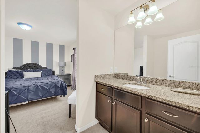 8887 MENTON LOOP, Kissimmee, FL 34747