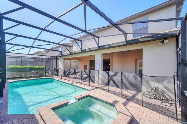 8887 MENTON LOOP, Kissimmee, FL 34747