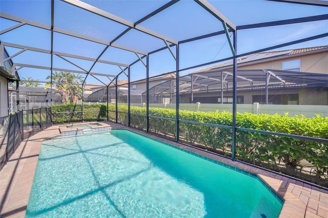 8887 MENTON LOOP, Kissimmee, FL 34747