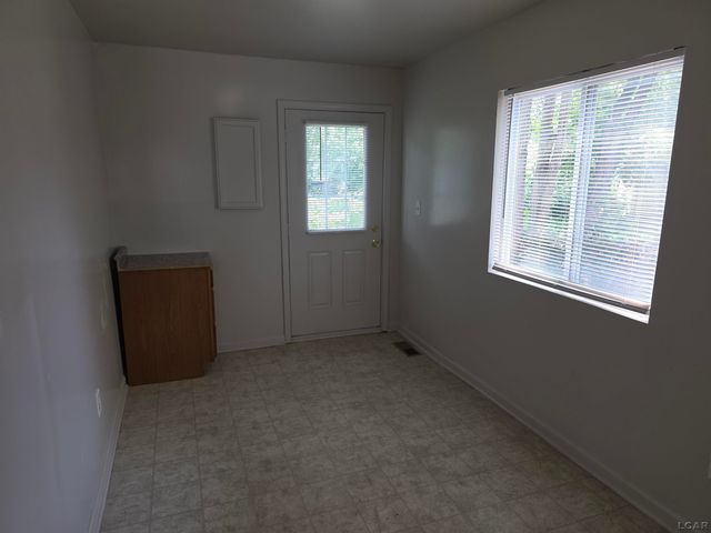 23626 Stewart Avenue, Warren, MI 48089