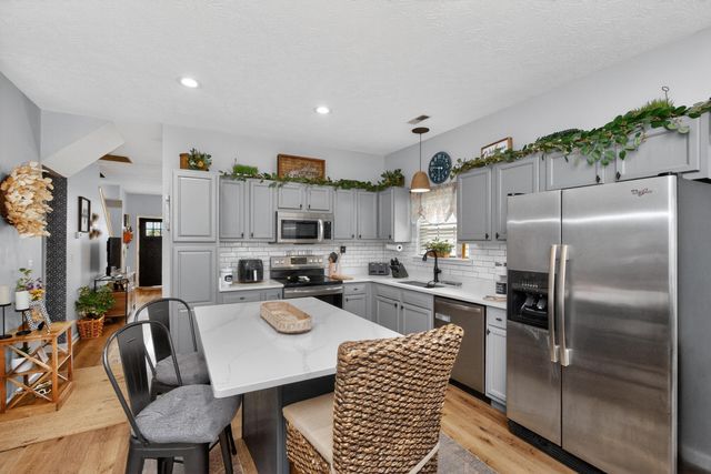 105 Dusk Court, Georgetown, KY 40324