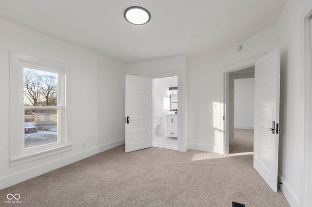 7673 N Center Street, Mccordsville, IN 46055