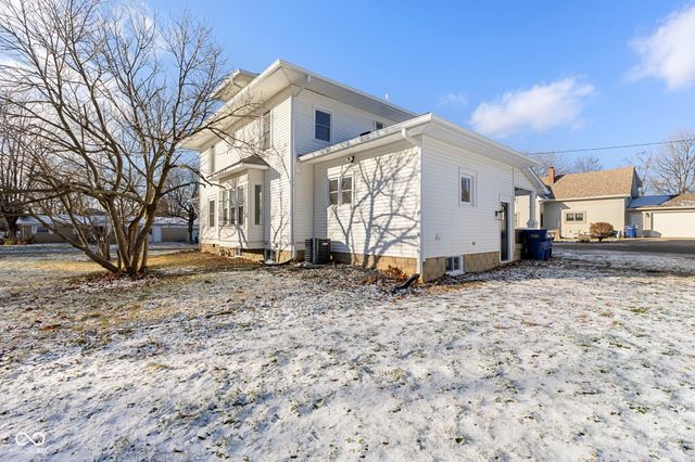 7673 N Center Street, Mccordsville, IN 46055