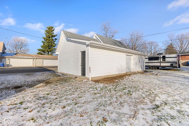 7673 N Center Street, Mccordsville, IN 46055