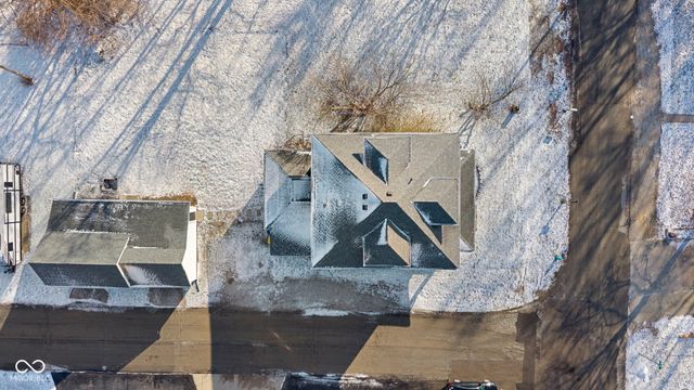 7673 N Center Street, Mccordsville, IN 46055