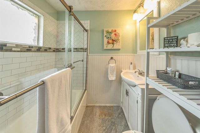 2127 28th Street, Galveston, TX 77550