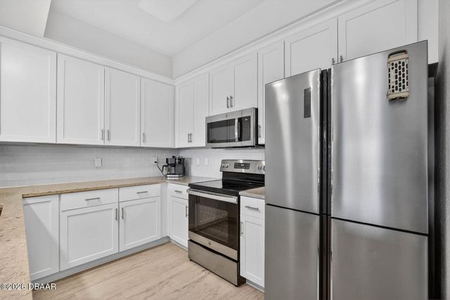 3 Riverwalk Dr Unit 405, New Smyrna Beach, FL 32169