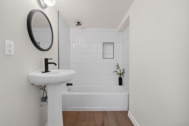 14014 Harbor Drive, Woodway, TX 76712