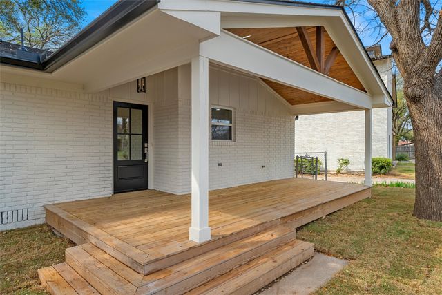 14014 Harbor Drive, Woodway, TX 76712