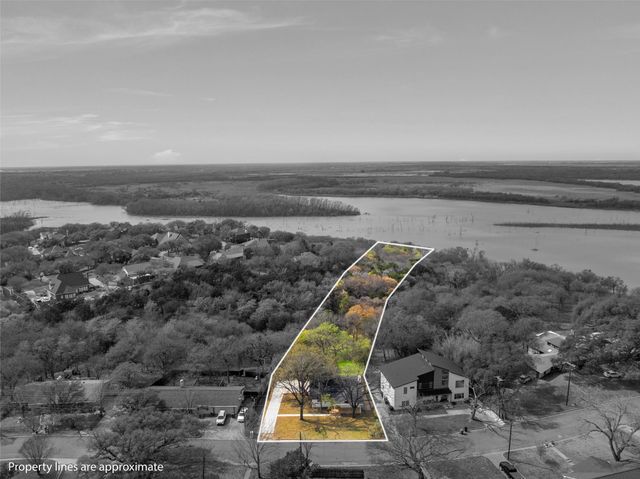 14014 Harbor Drive, Woodway, TX 76712