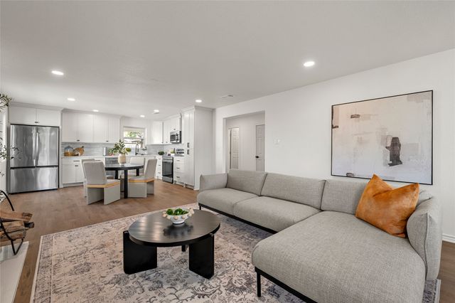 14014 Harbor Drive, Woodway, TX 76712