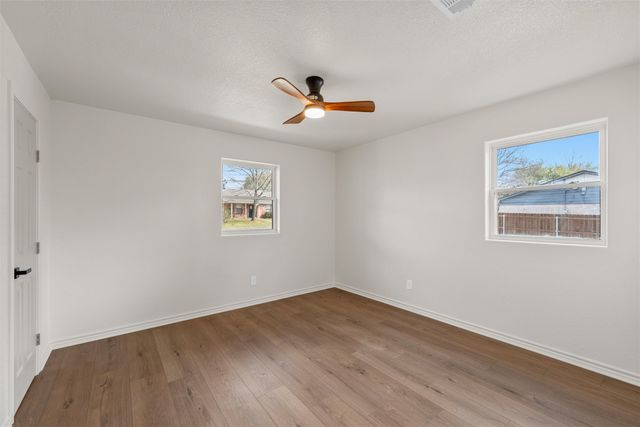 14014 Harbor Drive, Woodway, TX 76712