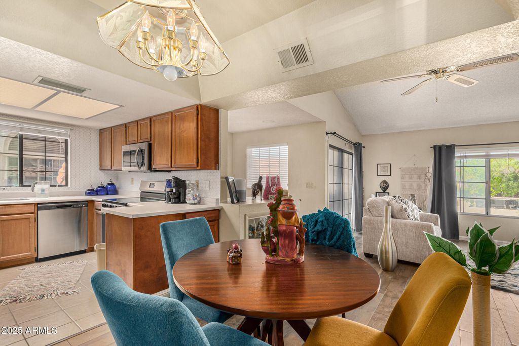 839 S WESTWOOD -- 287, Mesa, AZ 85210