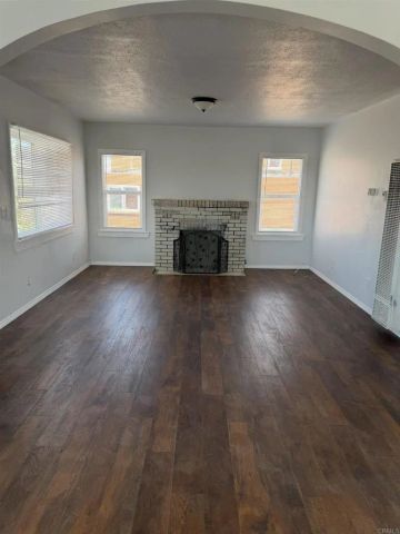 232 E Fredricks Street, Barstow, CA 92311