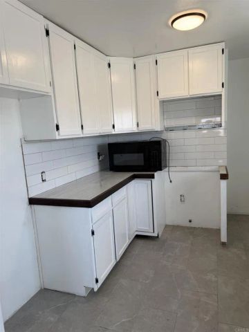 232 E Fredricks Street, Barstow, CA 92311