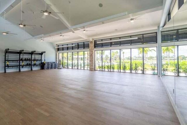 13403 Touchstone Place 202, Palm Beach Gardens, FL 33418