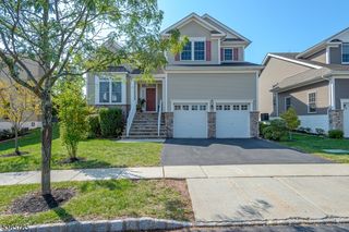 8 Comstock Ln, Montgomery Twp., NJ 08558