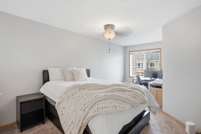 13848 52nd Avenue N, Plymouth, MN 55446