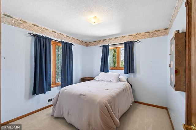 200 109th Avenue NW, Coon Rapids, MN 55448