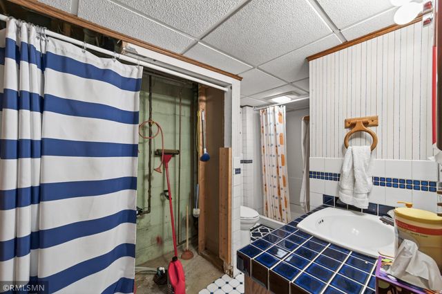 200 109th Avenue NW, Coon Rapids, MN 55448