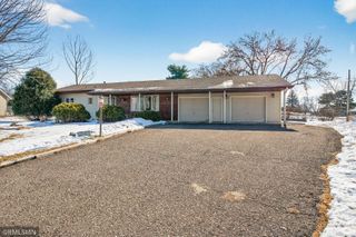 200 109th Avenue NW, Coon Rapids, MN 55448