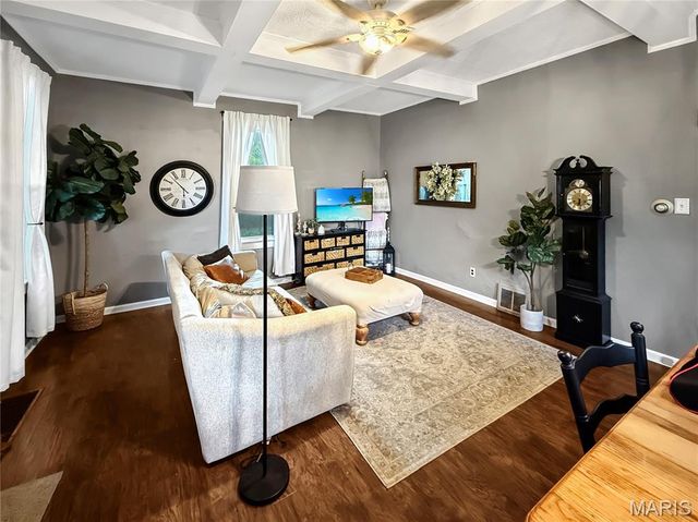 1015 E A Street, Belleville, IL 62220