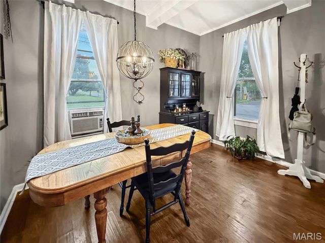 1015 E A Street, Belleville, IL 62220