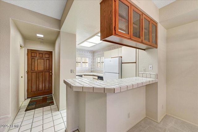 10019 E MOUNTAIN VIEW Road 1118, Scottsdale, AZ 85258