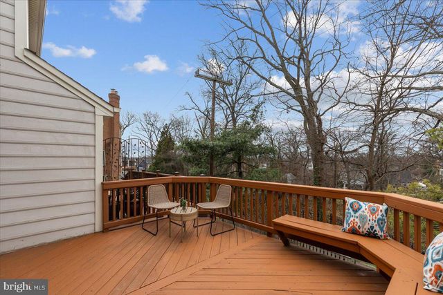 4416 S PERSHING CT, Arlington, VA 22204