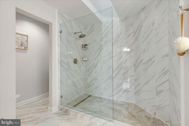 4416 S PERSHING CT, Arlington, VA 22204