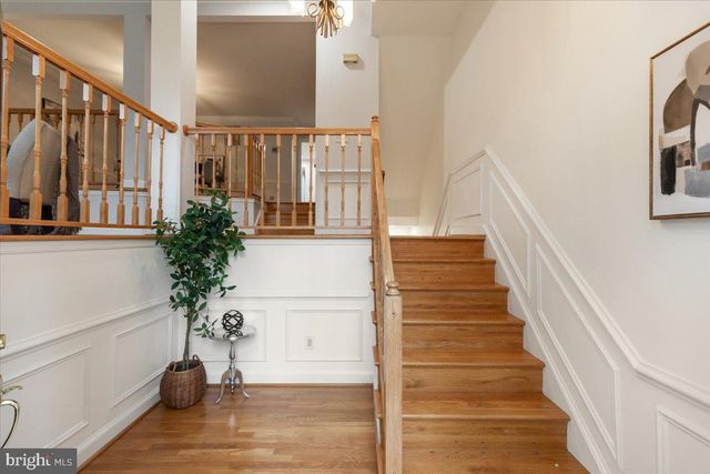 4416 S PERSHING CT, Arlington, VA 22204