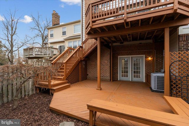 4416 S PERSHING CT, Arlington, VA 22204