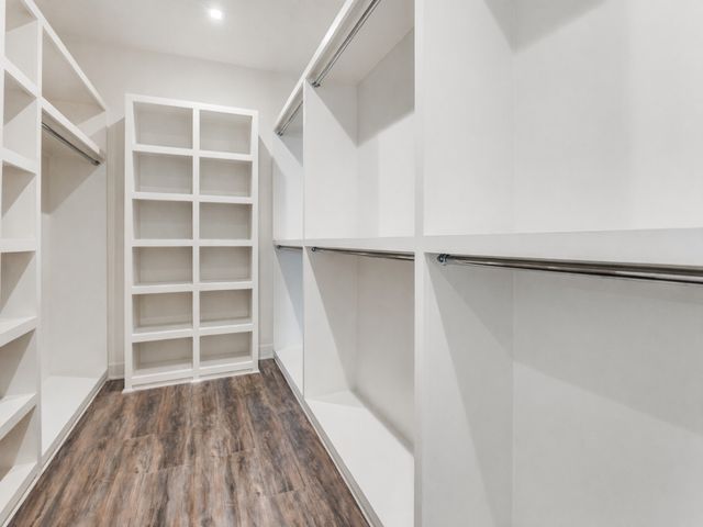 1813 Park Avenue 104, Dallas, TX 75215