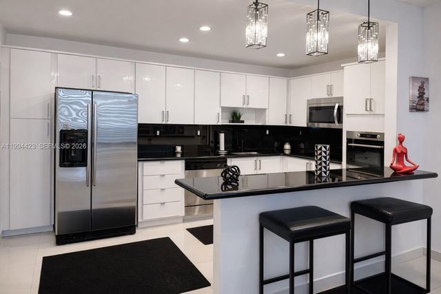 19380 Collins Ave 307, Sunny Isles Beach, FL 33160