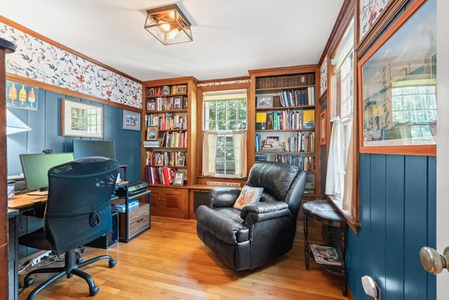 31 Old Farm Road, Dedham, MA 02026