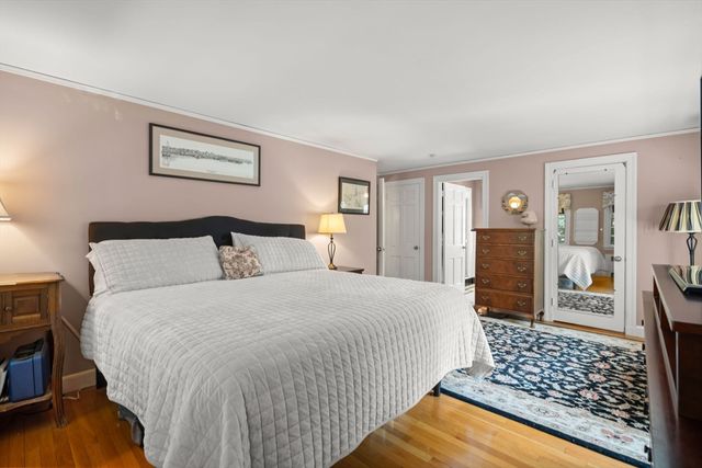 31 Old Farm Road, Dedham, MA 02026