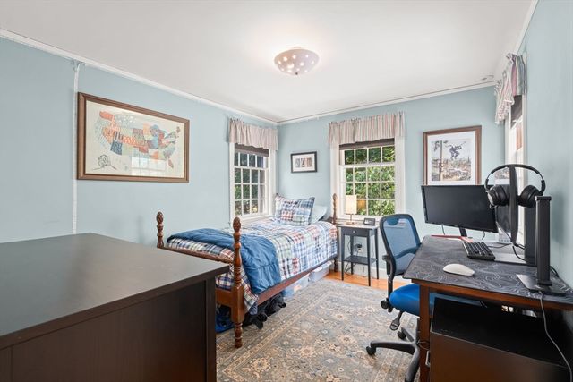 31 Old Farm Road, Dedham, MA 02026