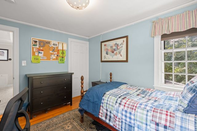 31 Old Farm Road, Dedham, MA 02026