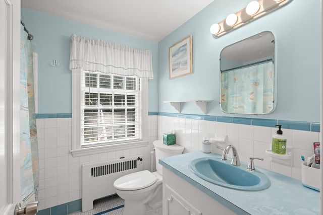 31 Old Farm Road, Dedham, MA 02026