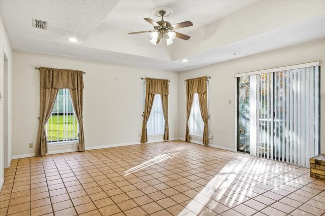 1444 Tanglewood Drive W, Hideaway, TX 75771