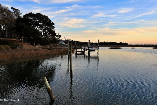 2017 Healing Water Lane SW, Supply, NC 28462