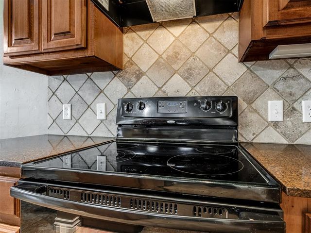 1108 SW 160th Court, Oklahoma City, OK 73170