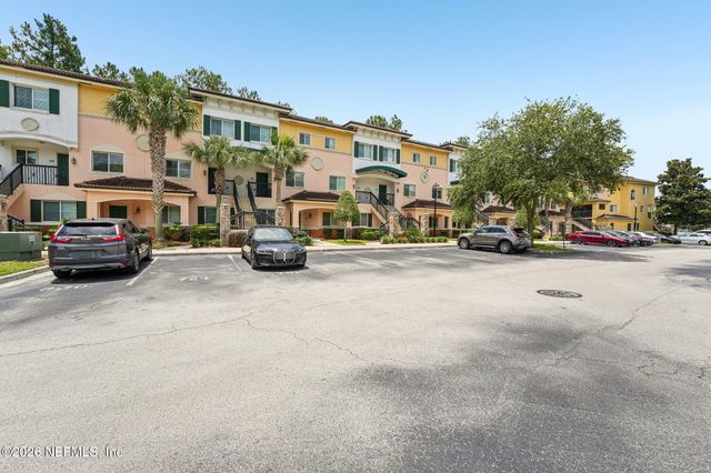 9745 TOUCHTON Road 703, Jacksonville, FL 32246
