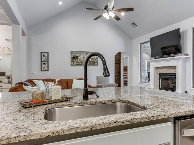 501 Arrowhead Drive, Tuttle, OK 73089
