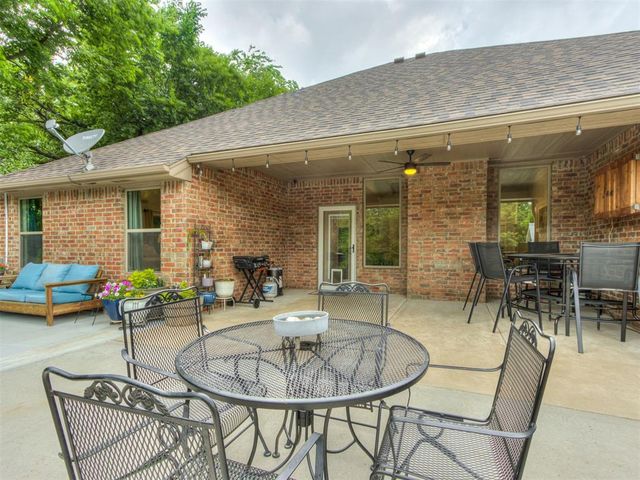 501 Arrowhead Drive, Tuttle, OK 73089