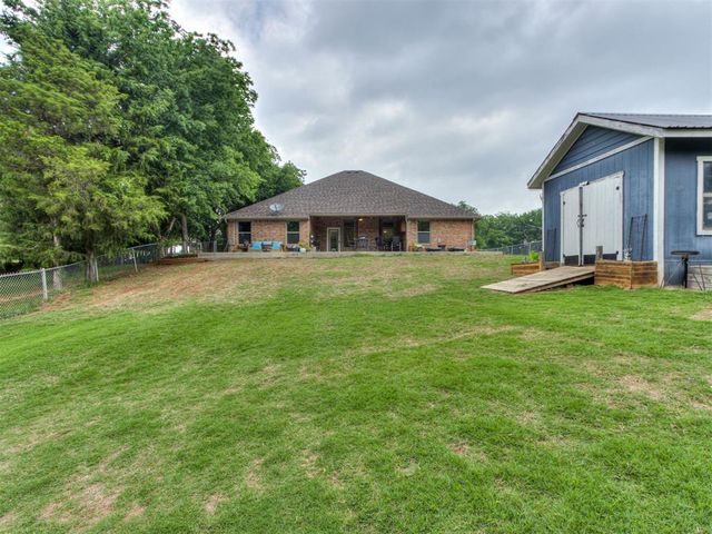 501 Arrowhead Drive, Tuttle, OK 73089