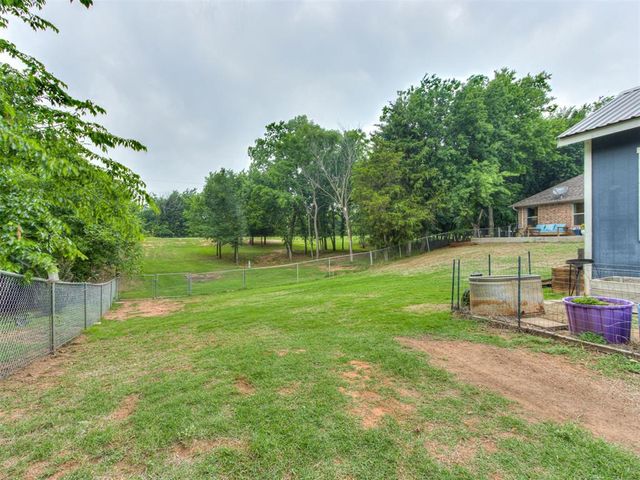 501 Arrowhead Drive, Tuttle, OK 73089