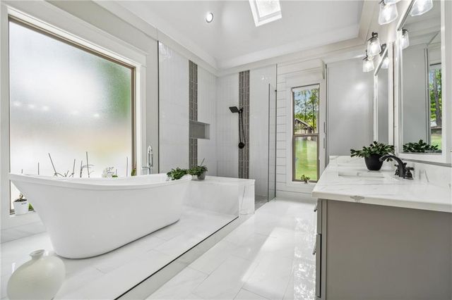 852 Tom Miller Road, Bethlehem, GA 30620