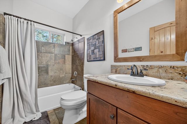 453 Blackbird Ln, Avery, CA 95224