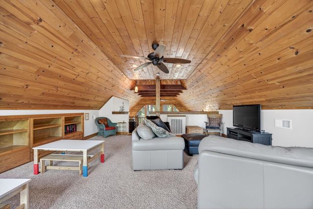 453 Blackbird Ln, Avery, CA 95224